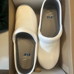 Dansko Kids White Clogs